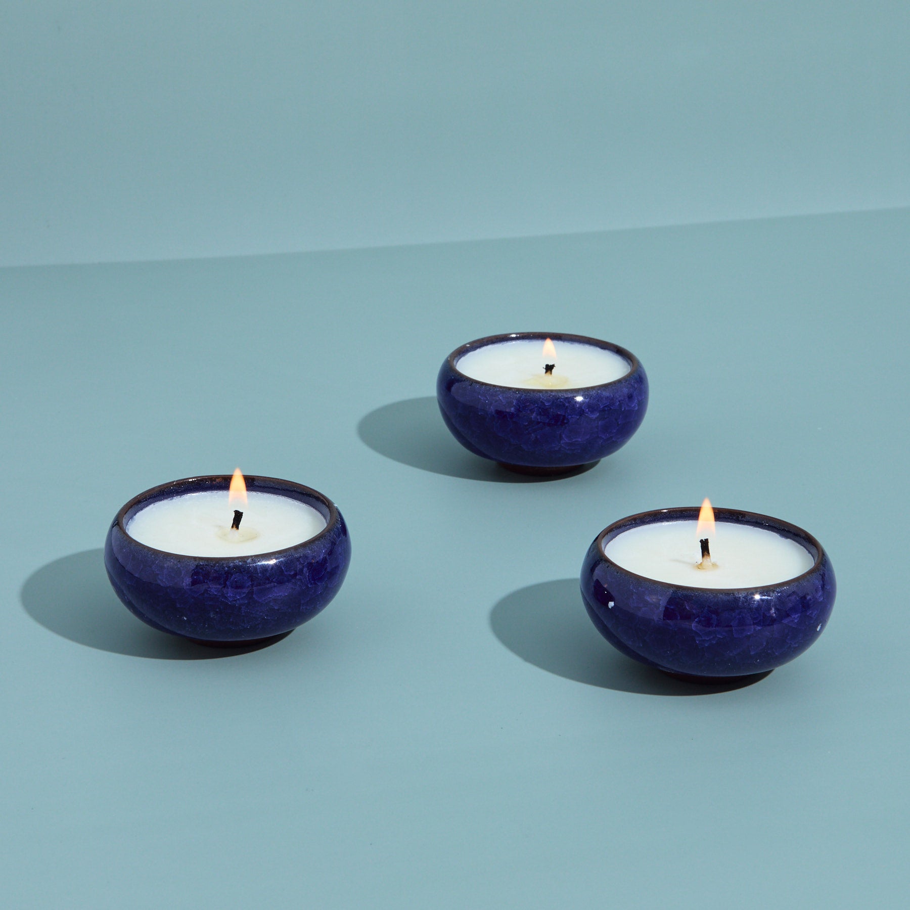 Contemporary Kiln Navy Tea Lights - Leather & Sandalwood