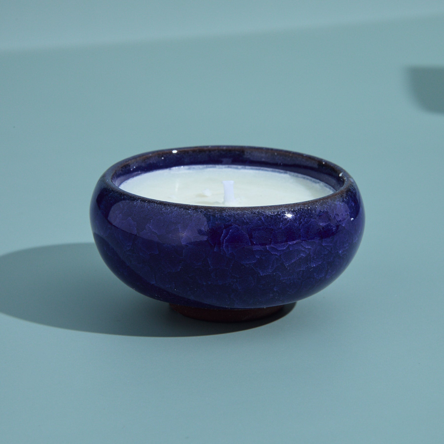 Contemporary Kiln Navy Tea Lights - Leather & Sandalwood