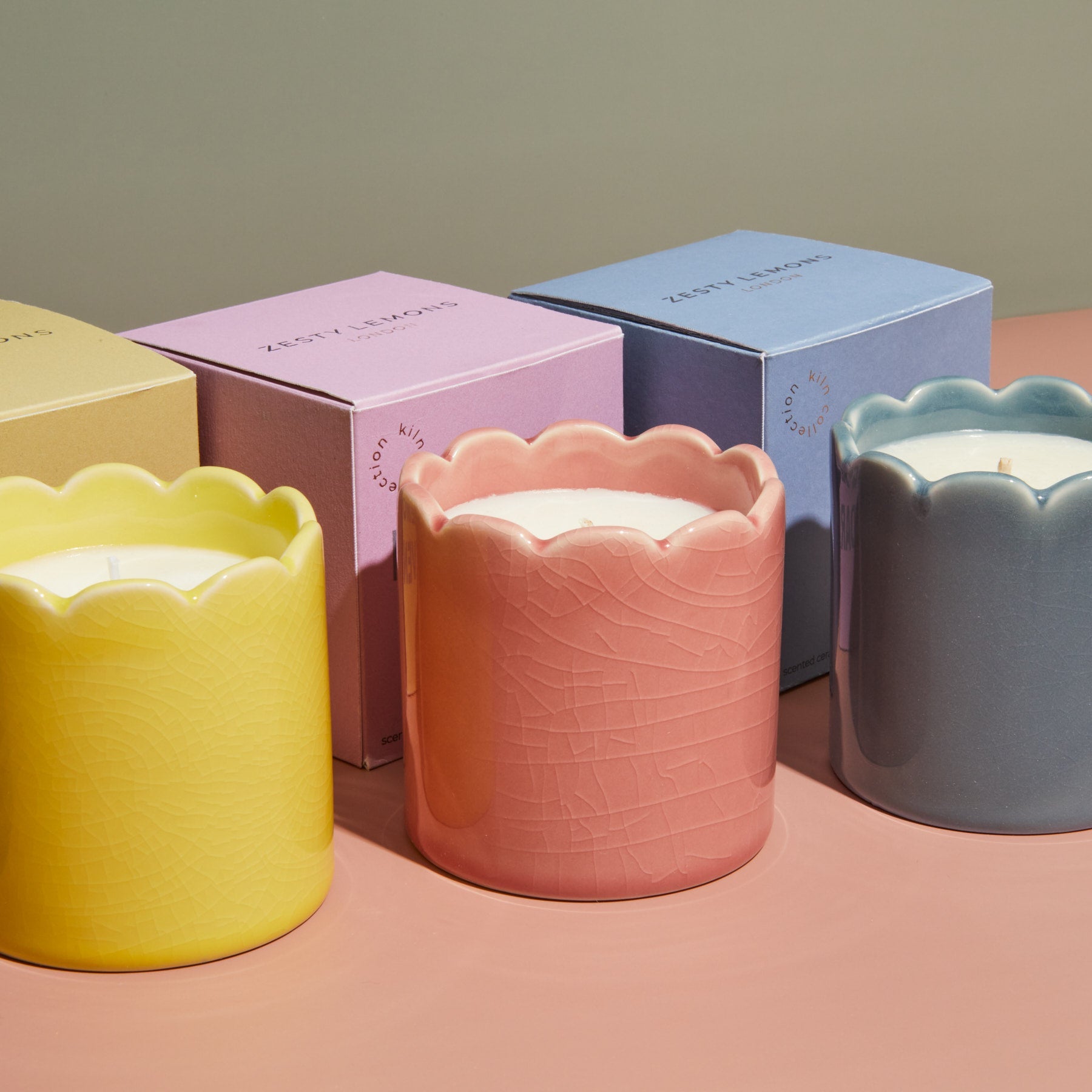 Contemporary Kiln Scalloped Yellow Candle - Lemon & Lavender