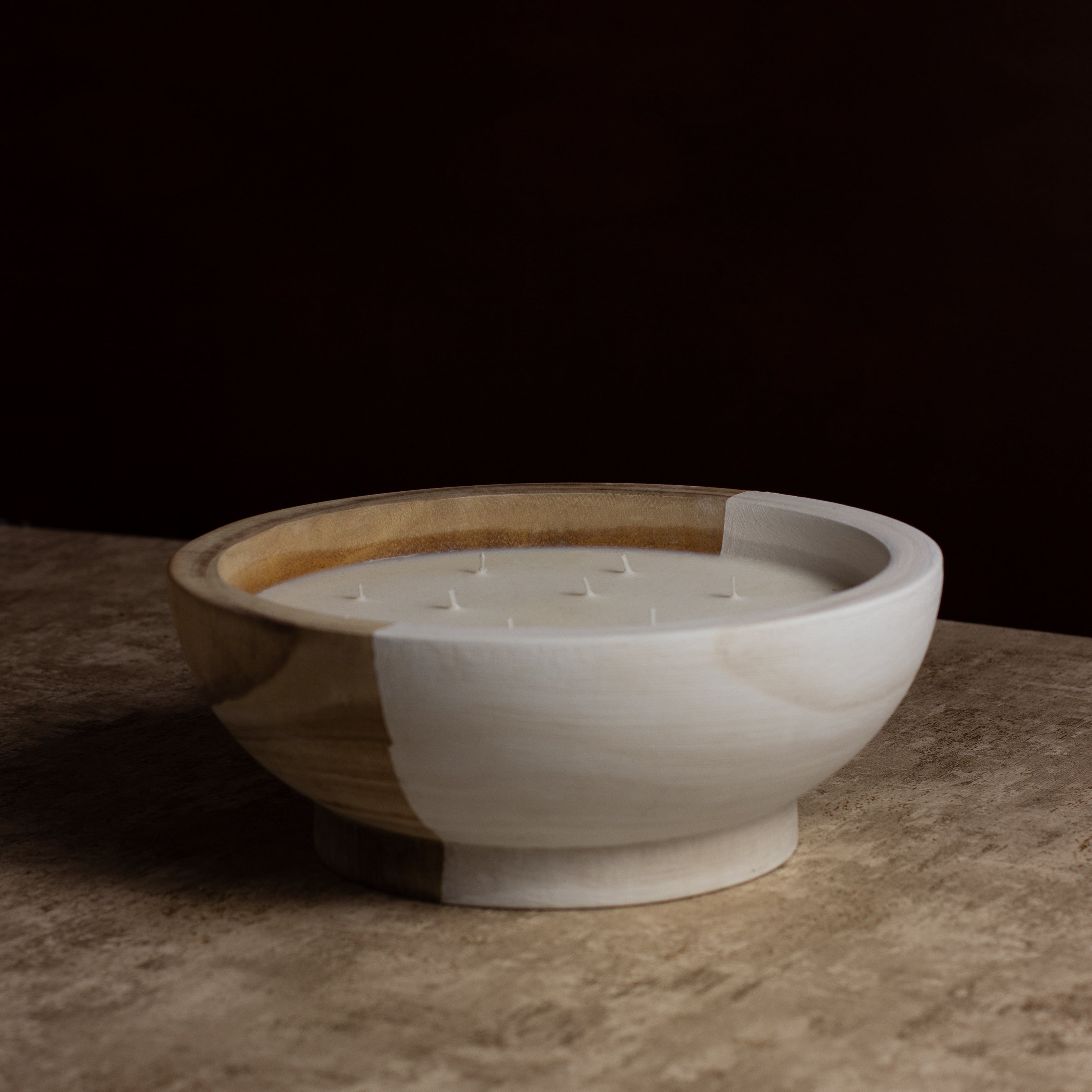 London Collective: Large Bowl Driftwood Candle - Sandalwood & Musk