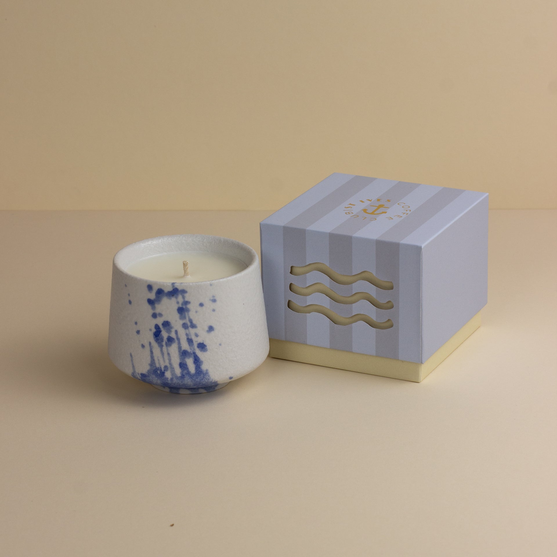 St Ives: Holywell Bay Candle - Sea Salt & Driftwood