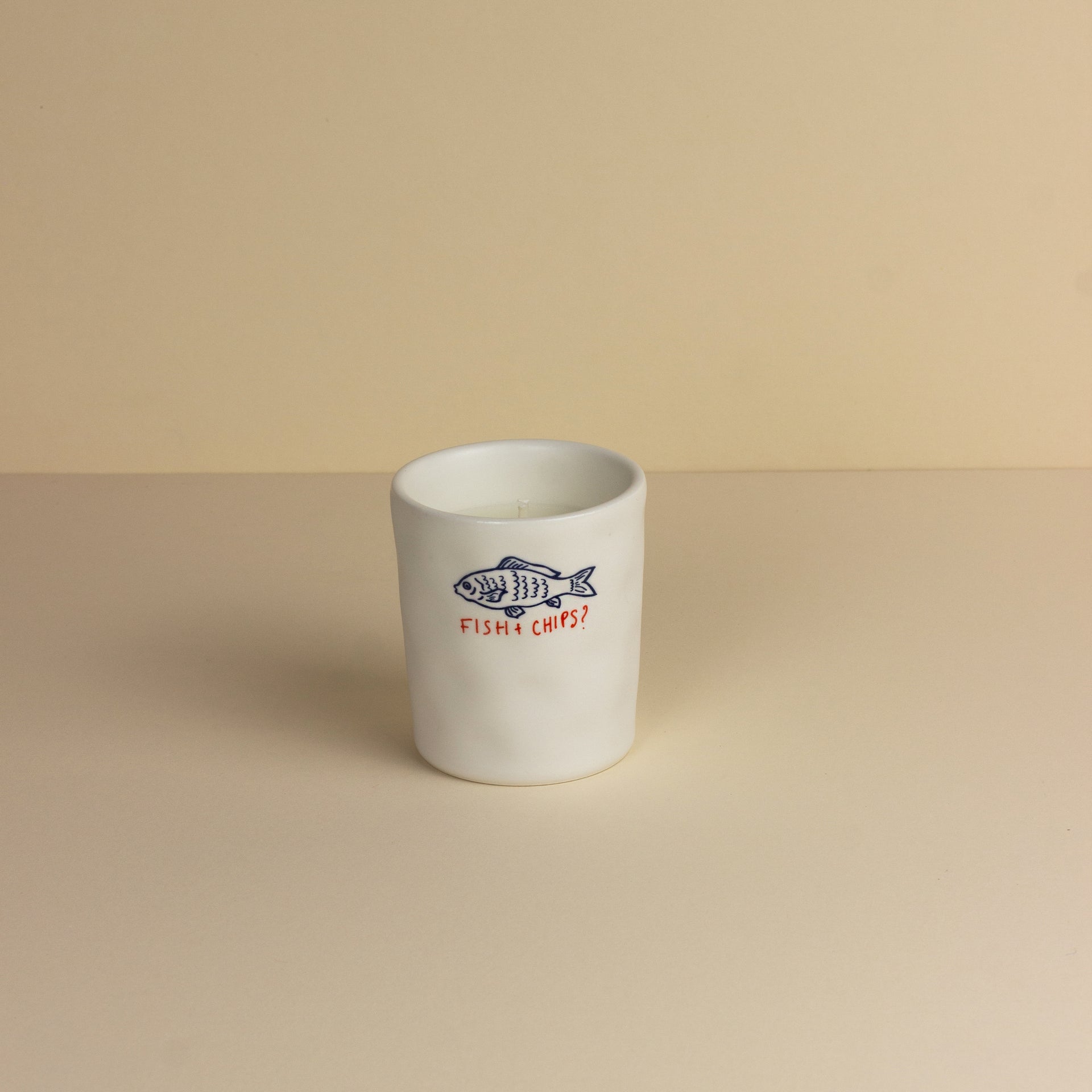 St Ives Beach Club: Fish & Chips Candle - Tomato Leaf