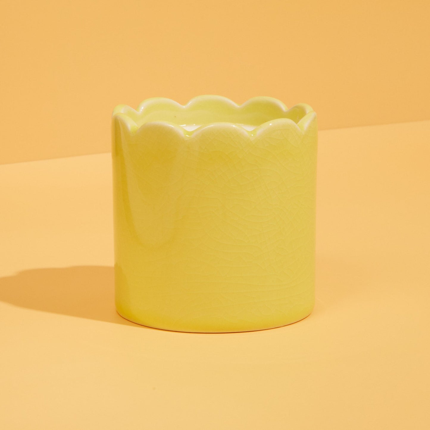 Contemporary Kiln Scalloped Yellow Candle - Lemon & Lavender