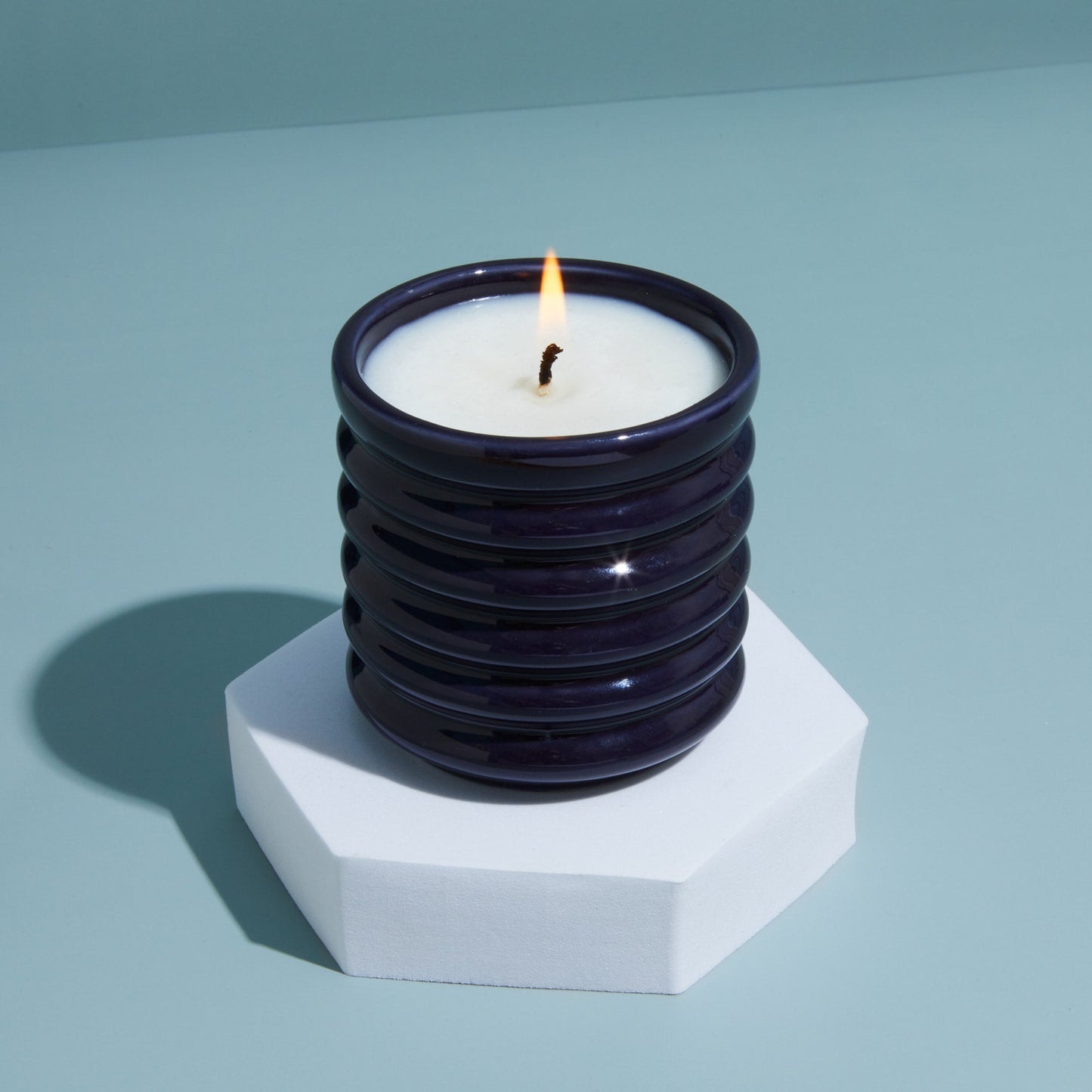 Contemporary Kiln Navy Candle - Leather & Sandalwood