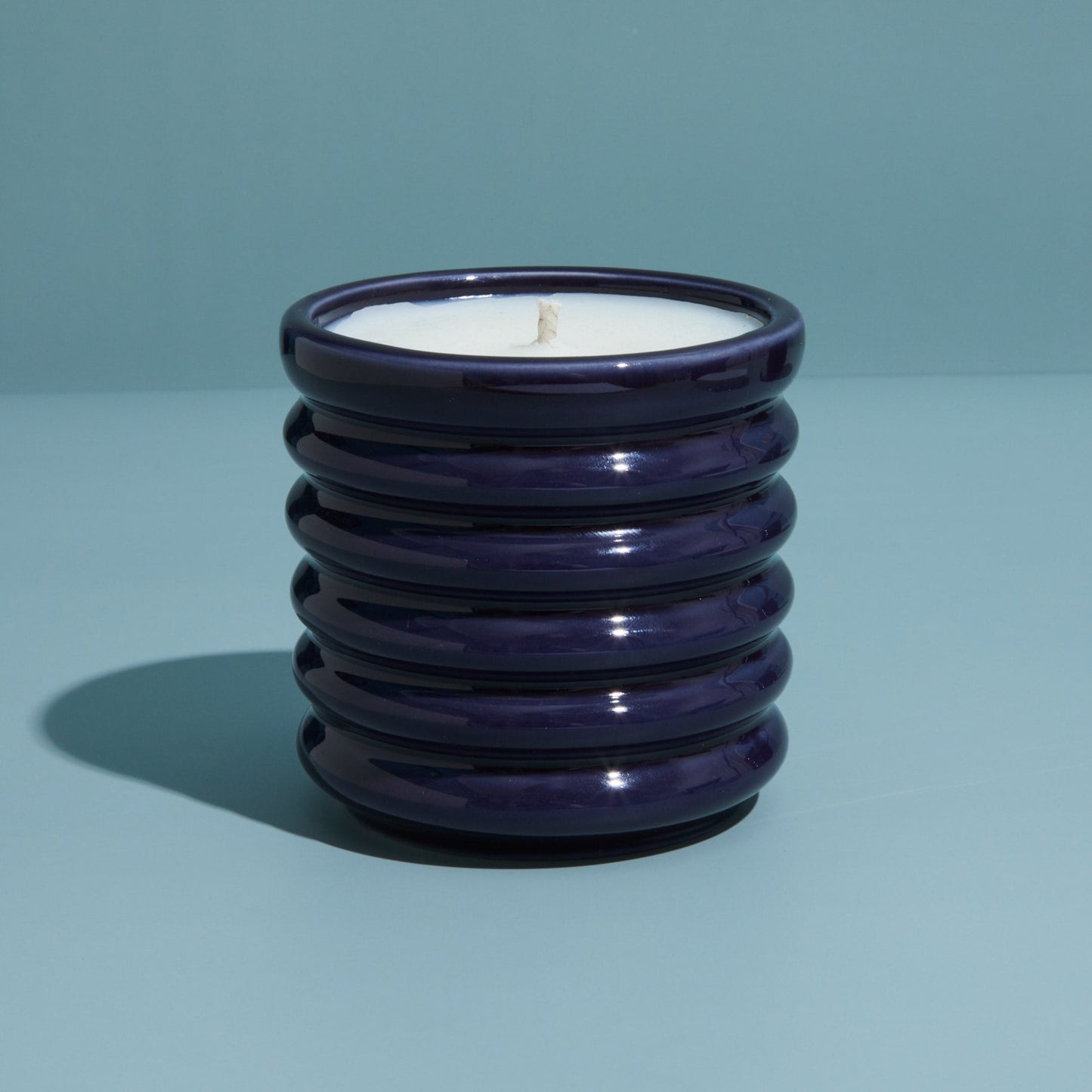 Contemporary Kiln Navy Candle - Leather & Sandalwood