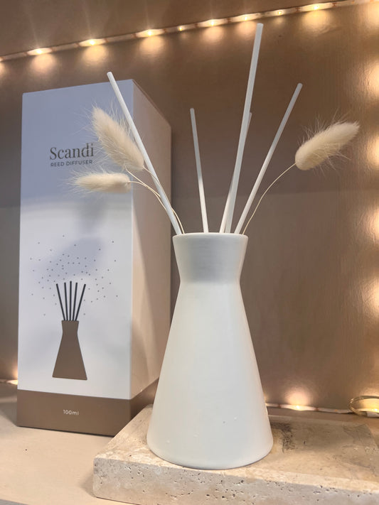 Scandi: White Reed Diffuser - Myrrh and Tonka