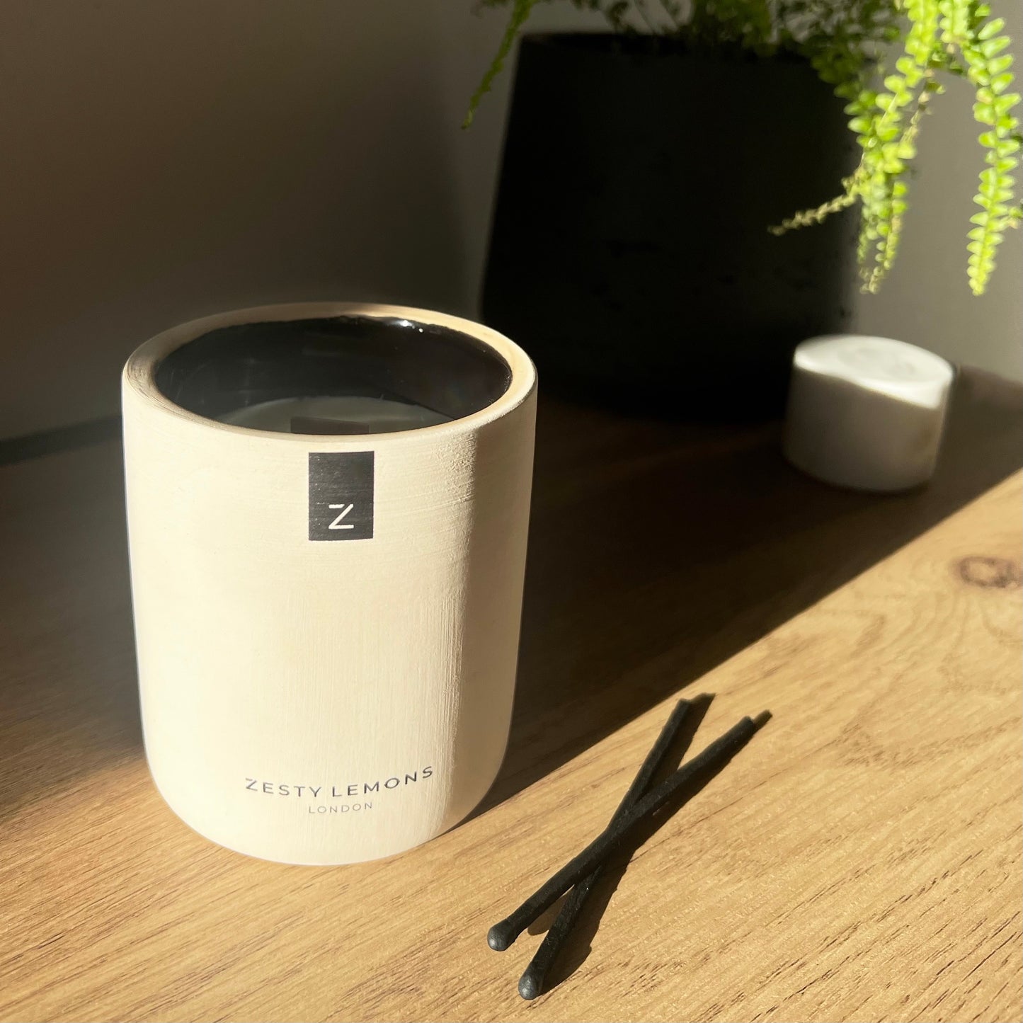 Classic: The Zesty Lemons Candle - Activated Charcoal & Matcha